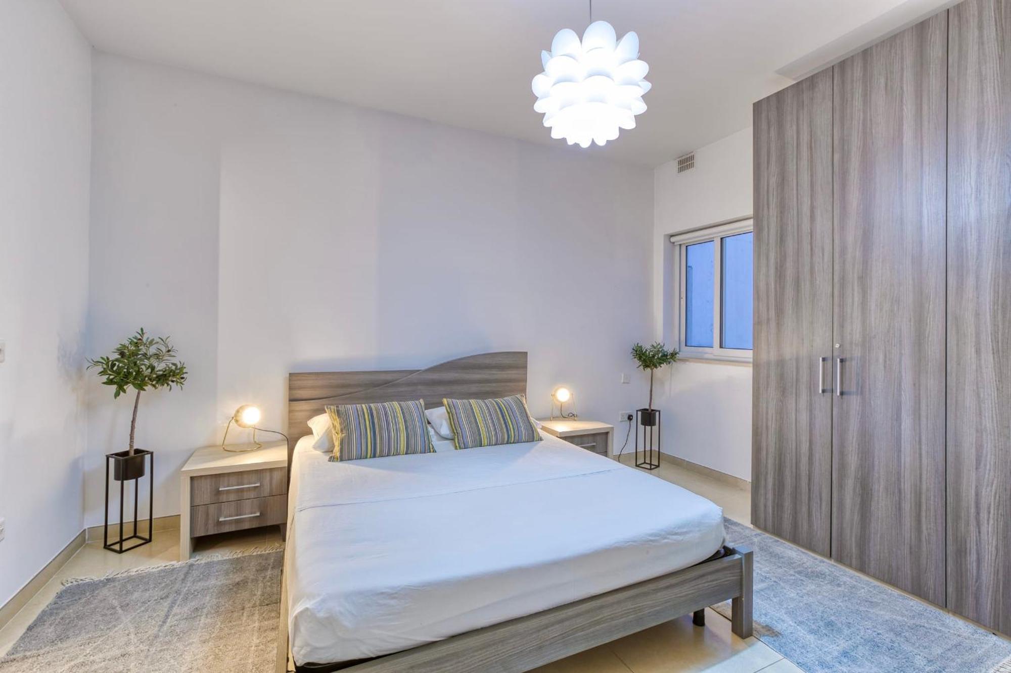 Malta Pool Penthouse Apartment Is-Swieqi