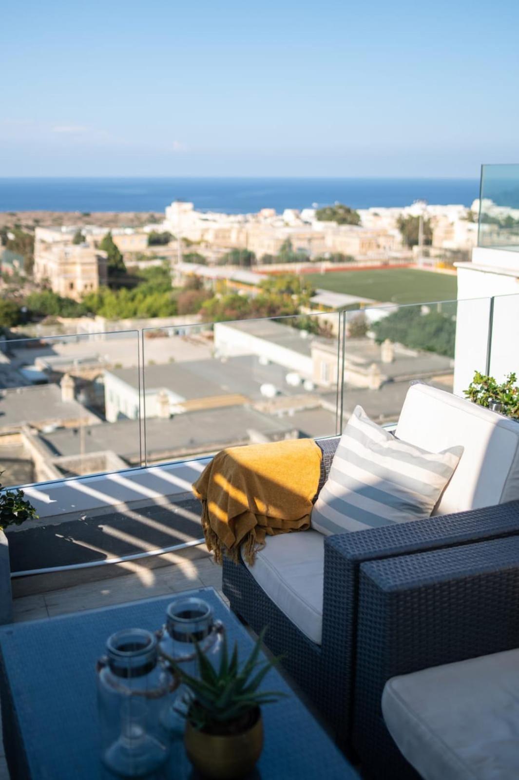 Malta Pool Penthouse Apartment Is-Swieqi